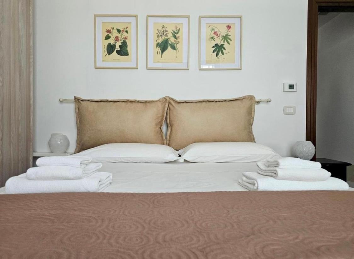 Lina 840 Apartment Monopoli Luaran gambar